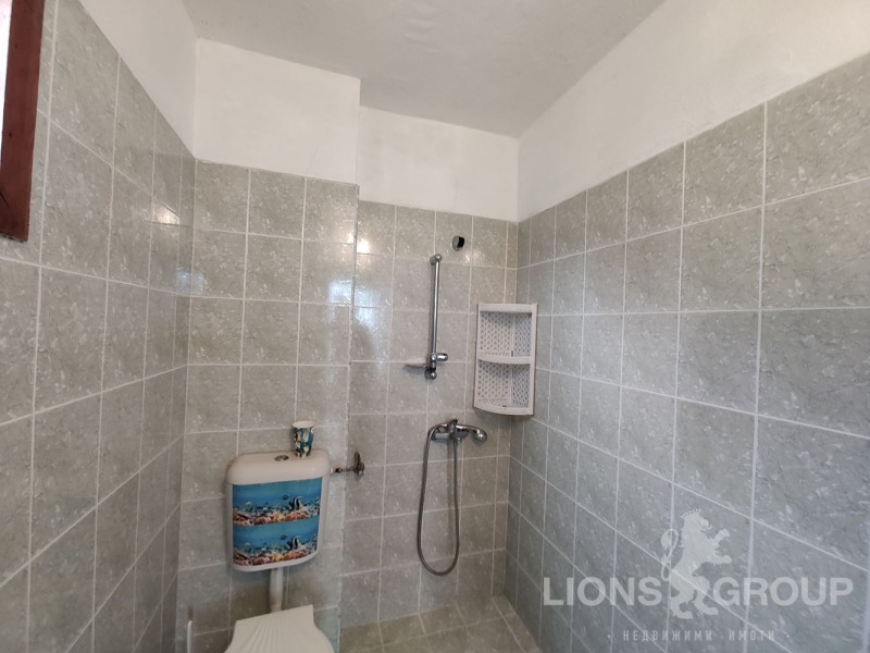 Продава КЪЩА, гр. Варна, Галата, снимка 12 - Къщи - 53436083