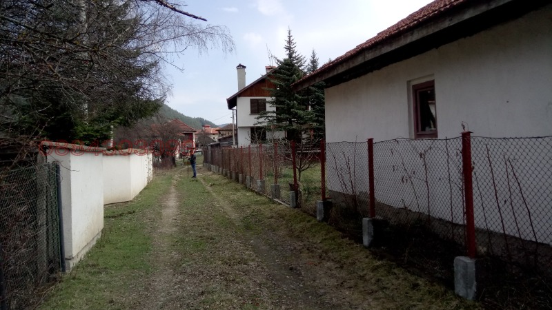 Продава ПАРЦЕЛ, с. Говедарци, област София област, снимка 7 - Парцели - 52858832