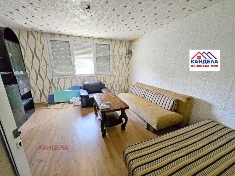 Продава 2-СТАЕН, гр. Пловдив, Кършияка, снимка 2 - Aпартаменти - 46805369