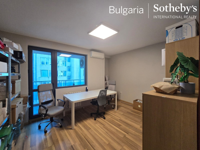 In vendita  3 camere da letto Sofia , Hipodruma , 165 mq | 69070458 - Immagine [2]