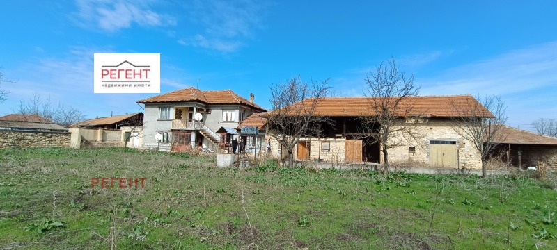 Продава  Къща област Велико Търново , с. Петко Каравелово , 346 кв.м | 82461065