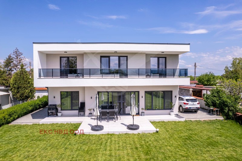 Продаја  Кућа регион Пловдив , Бенковски , 205 м2 | 36500208