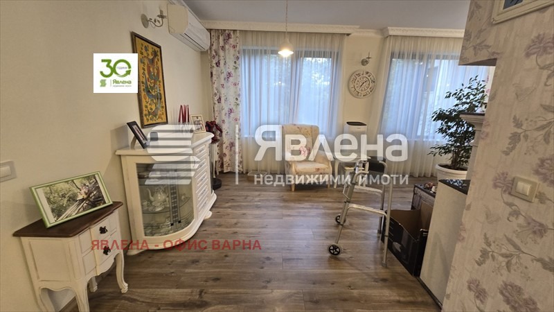 Продава  Къща област Варна , с. Приселци , 400 кв.м | 76816231 - изображение [5]