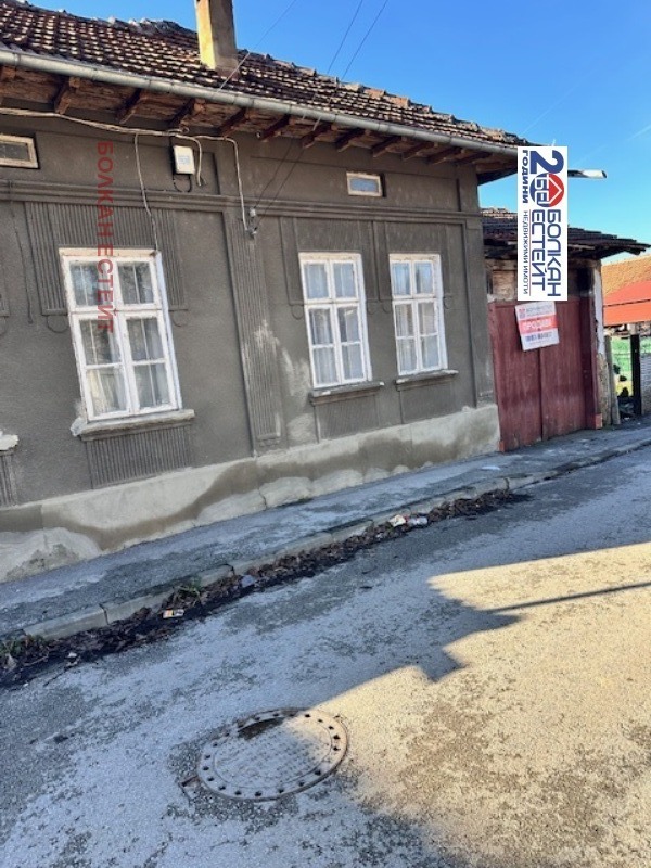 Продава КЪЩА, гр. Златарица, област Велико Търново, снимка 12 - Къщи - 53272878