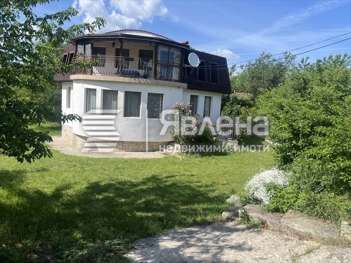 Продава КЪЩА, гр. Варна, м-т Долна Трака, снимка 16 - Къщи - 56108346