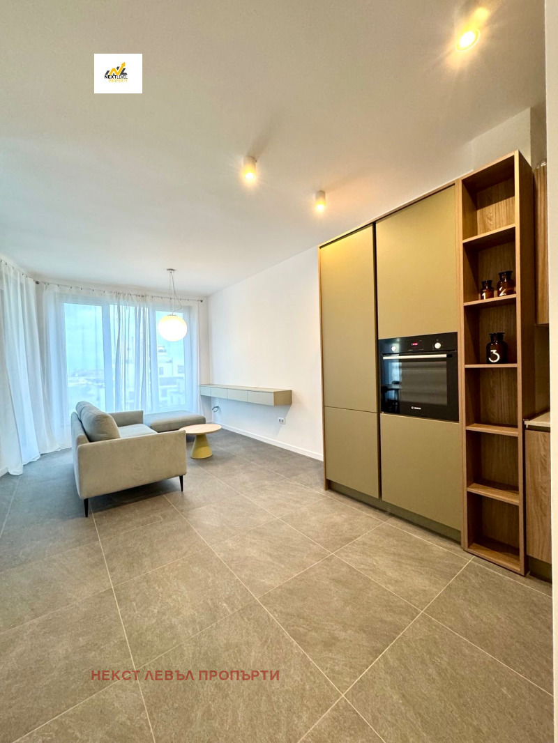 Продава  3-стаен, град София, Хладилника •  350 000 EUR • ID 39348848 — holmes.bg - [1] 