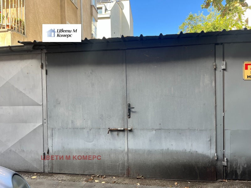 Продава ГАРАЖ, ПАРКОМЯСТО, гр. Враца, Център