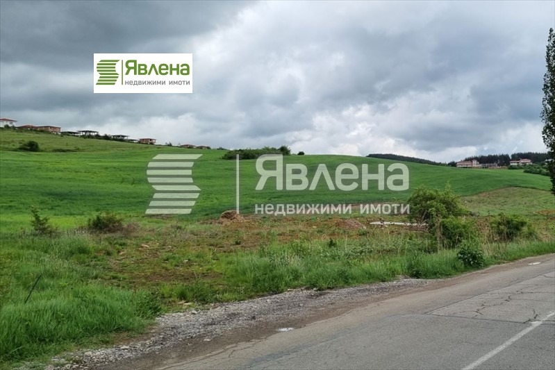 Zu verkaufen  Handlung region Pernik , Kladniza , 2225 qm | 48025851 - Bild [2]