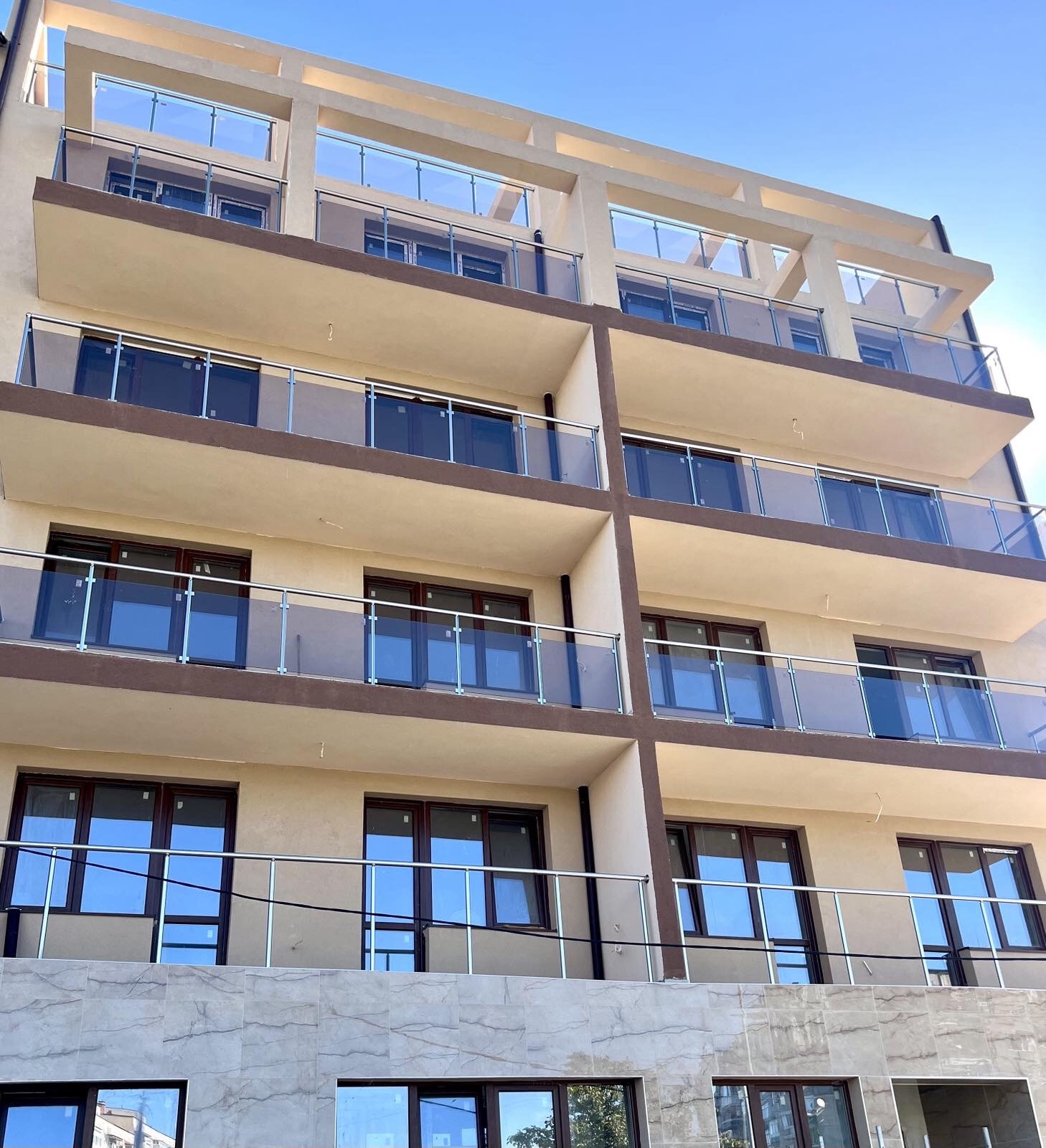 Продава ГАРАЖ, ПАРКОМЯСТО, гр. Русе, Дружба 3, снимка 2 - Гаражи и паркоместа - 56021387