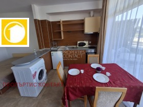 Στούντιο κ.κ. Σλαντσεβ βριαγ, περιοχή Μπουργκάς