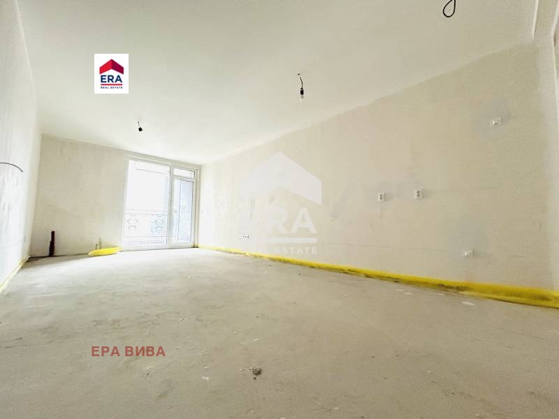 Na prodej  1 ložnice Sofia , Chladilnika , 74 m2 | 20486632 - obraz [2]