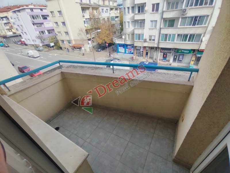 Продава 2-СТАЕН, гр. Благоевград, Идеален център, снимка 8 - Апартаменти - 52243275