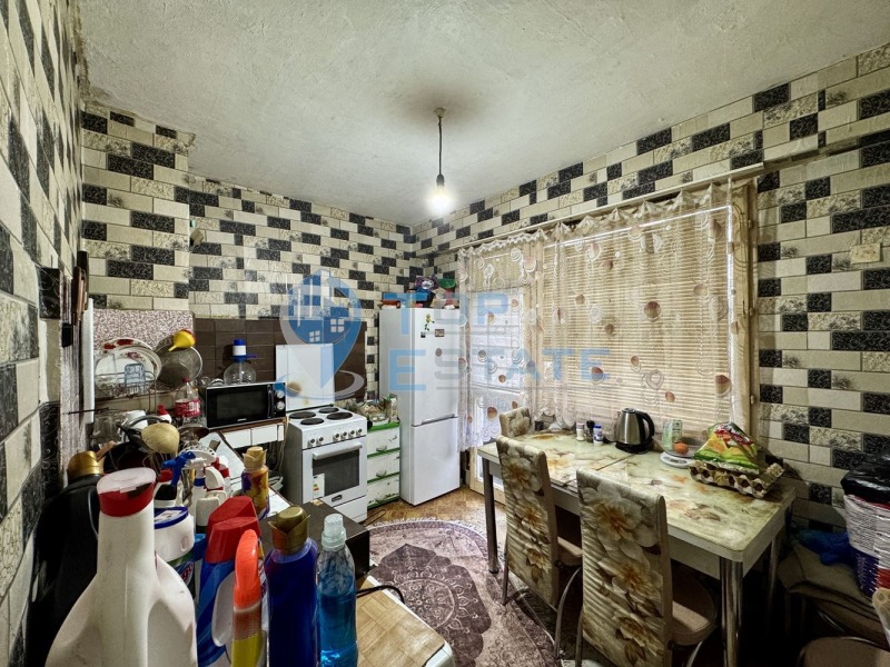 Продава 2-СТАЕН, гр. Стражица, област Велико Търново, снимка 3 - Апартаменти - 52492737