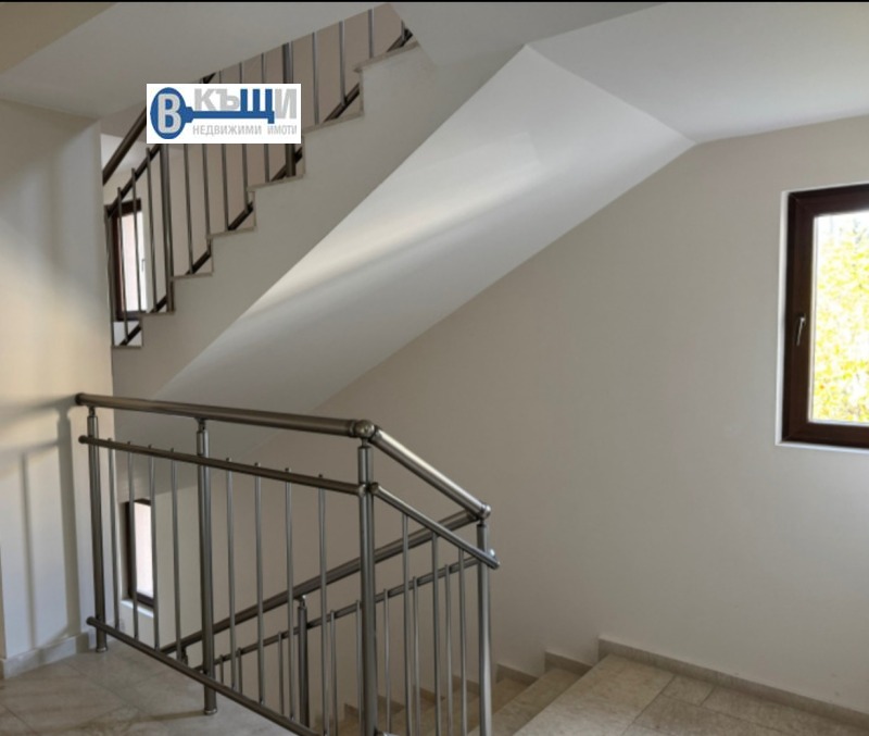 Продава 3-СТАЕН, гр. Велико Търново, Бузлуджа, снимка 11 - Апартаменти - 53018987