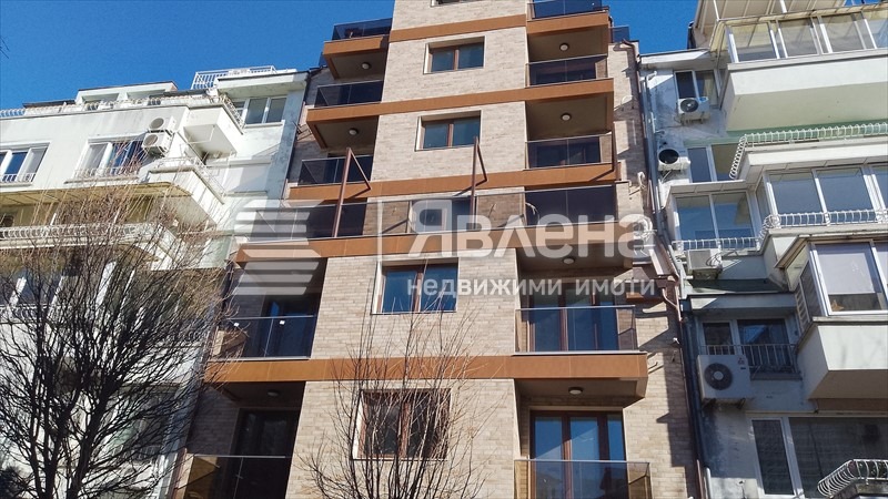 Продава 3-СТАЕН, гр. Бургас, Център