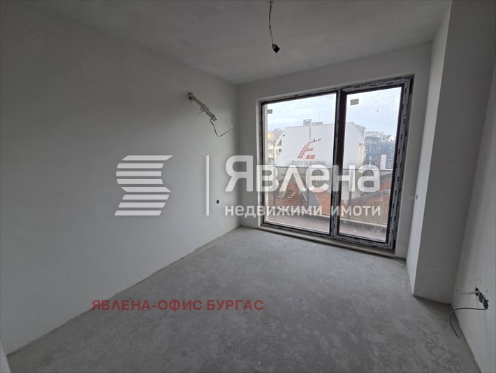 Продава 3-СТАЕН, гр. Бургас, Център, снимка 8 - Апартаменти - 53048833