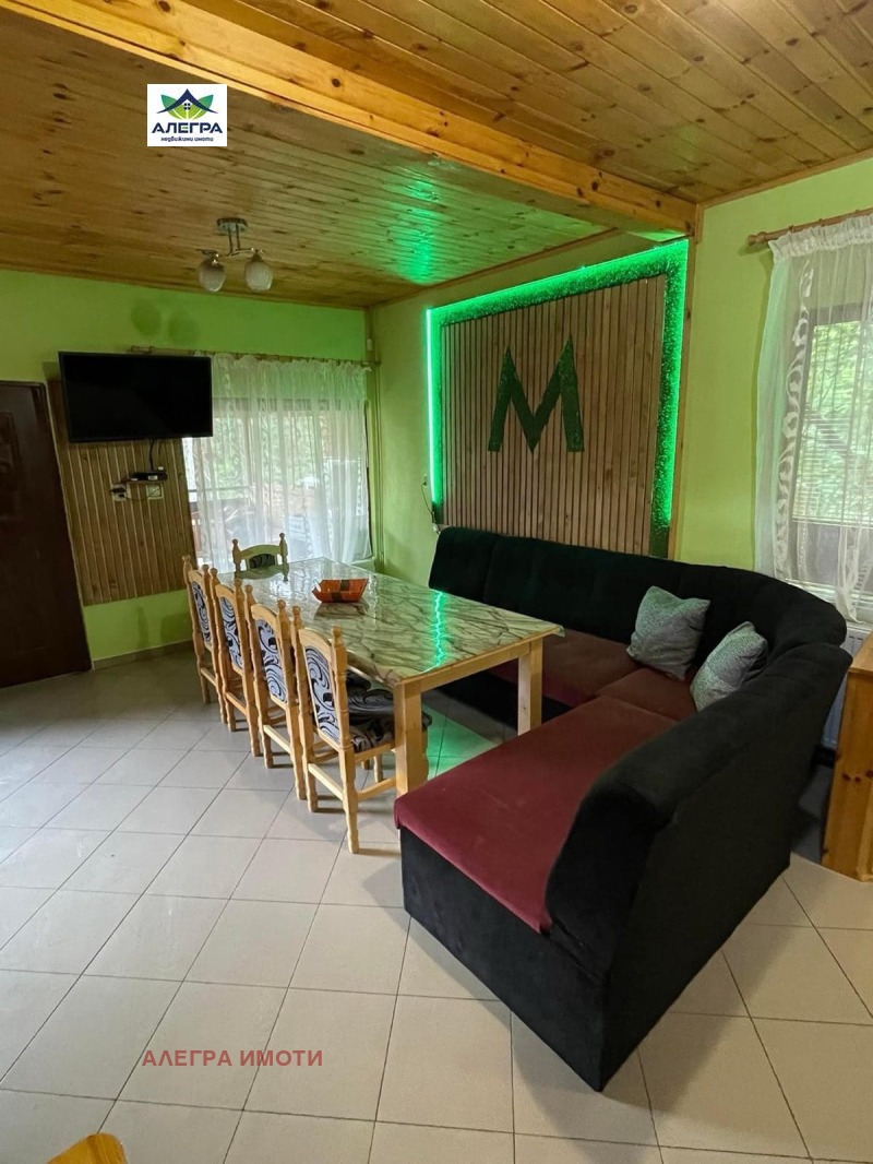 Продава ВИЛА, м-т Цигов чарк, област Пазарджик, снимка 6 - Вили - 53431654