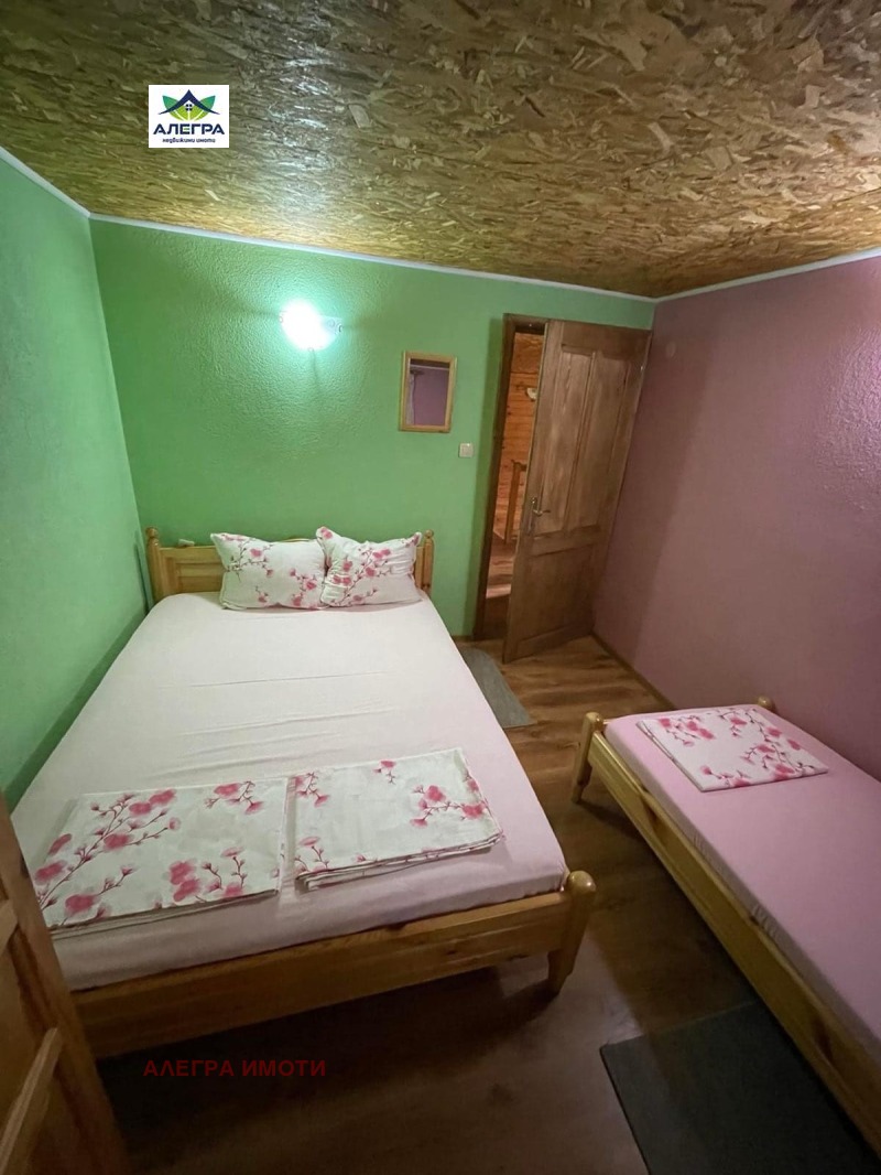 Продава ВИЛА, м-т Цигов чарк, област Пазарджик, снимка 8 - Вили - 53431654