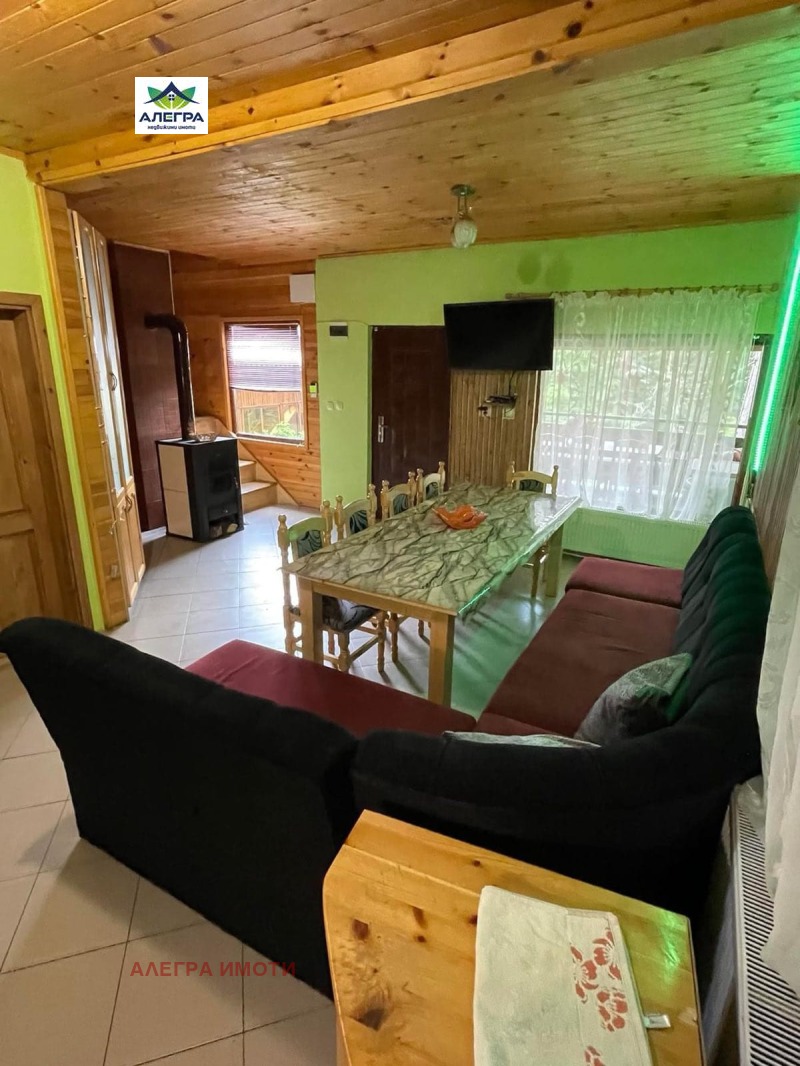 Продава ВИЛА, м-т Цигов чарк, област Пазарджик, снимка 5 - Вили - 53431654