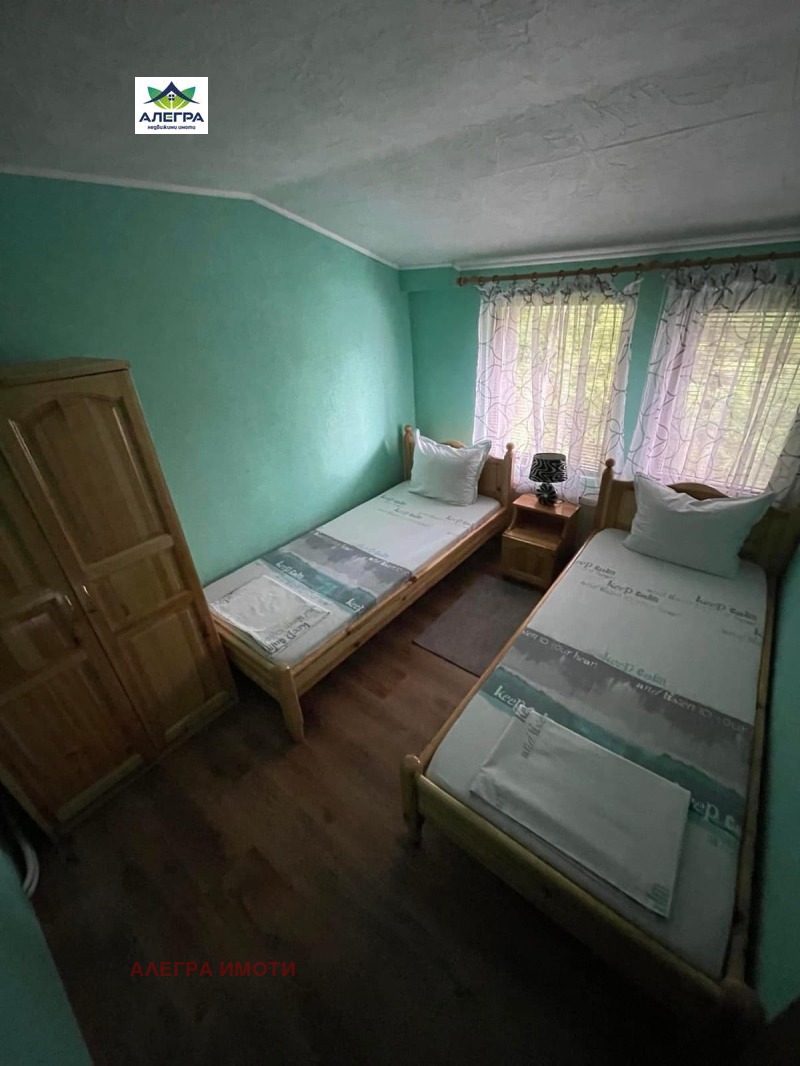 Продава ВИЛА, м-т Цигов чарк, област Пазарджик, снимка 11 - Вили - 53431654