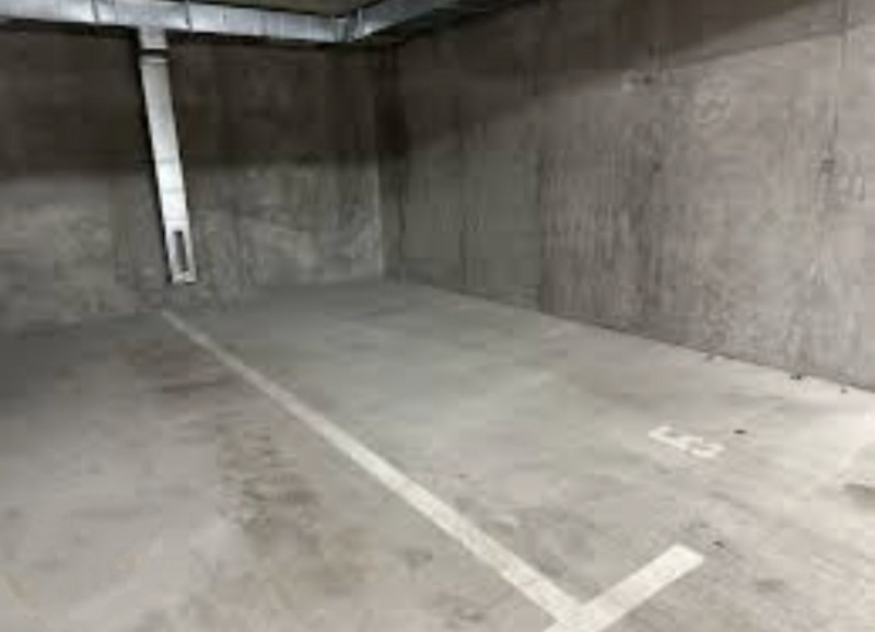 Na prodej  Parkovací místo Varna , Vladislav Varnenčik 1 , 40 m2 | 75589235
