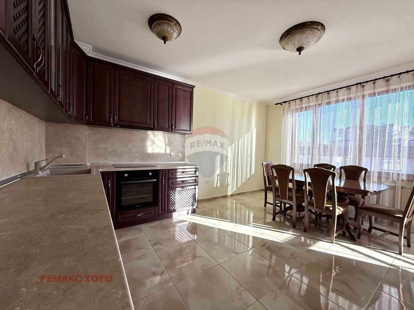 Продава 3-СТАЕН, гр. Балчик, област Добрич, снимка 2 - Апартаменти - 54083801