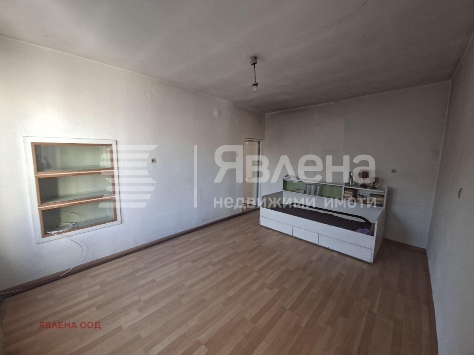 Продава КЪЩА, гр. Сливен, Комлука, снимка 3 - Къщи - 56079176