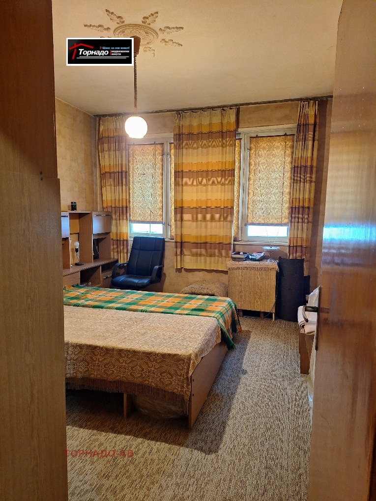 Продава  1-стаен област Велико Търново , гр. Лясковец , 49 кв.м | 98320271 - изображение [6]