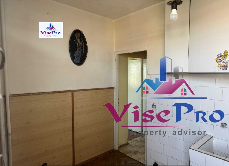 Продава  2-стаен град Благоевград , Струмско , 67 кв.м | 34607308 - изображение [2]