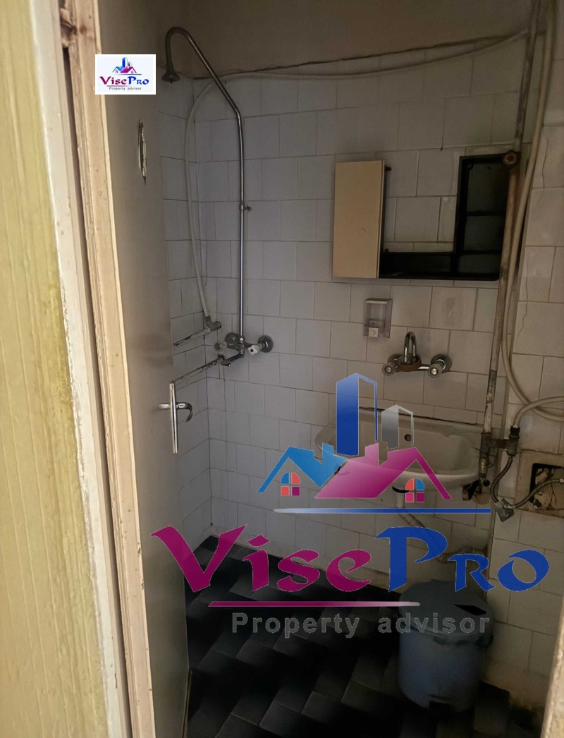 Продава  2-стаен град Благоевград , Струмско , 67 кв.м | 34607308 - изображение [10]