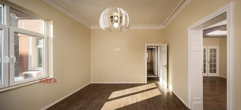 Продава 3-СТАЕН, гр. София, Център, снимка 8 - Апартаменти - 53148153