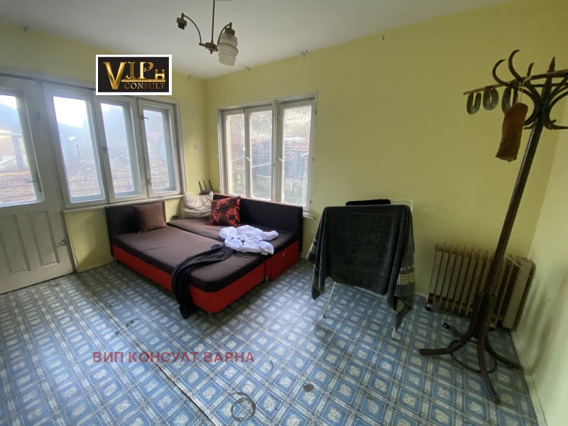 Продава МНОГОСТАЕН, гр. Балчик, област Добрич, снимка 10 - Апартаменти - 52839296