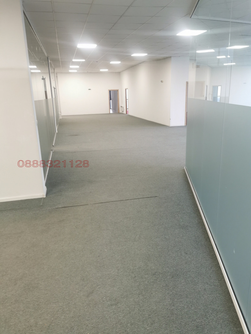 Te koop  Kantoor Sofia , Krastova vada , 1250 m² | 96031470 - afbeelding [14]