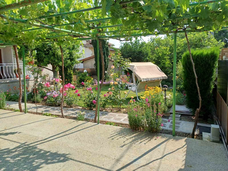 Продава  Къща град Варна , м-т Ален мак , 251 кв.м | 25276995 - изображение [2]