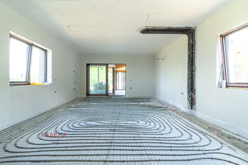 Te koop  Huis Sofia , Lozen , 194 m² | 22209355 - afbeelding [7]