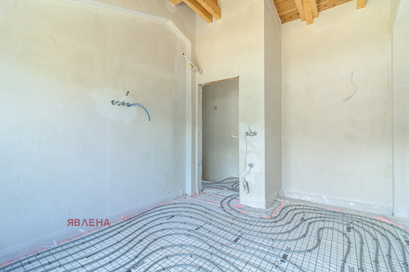 Te koop  Huis Sofia , Lozen , 194 m² | 22209355 - afbeelding [12]
