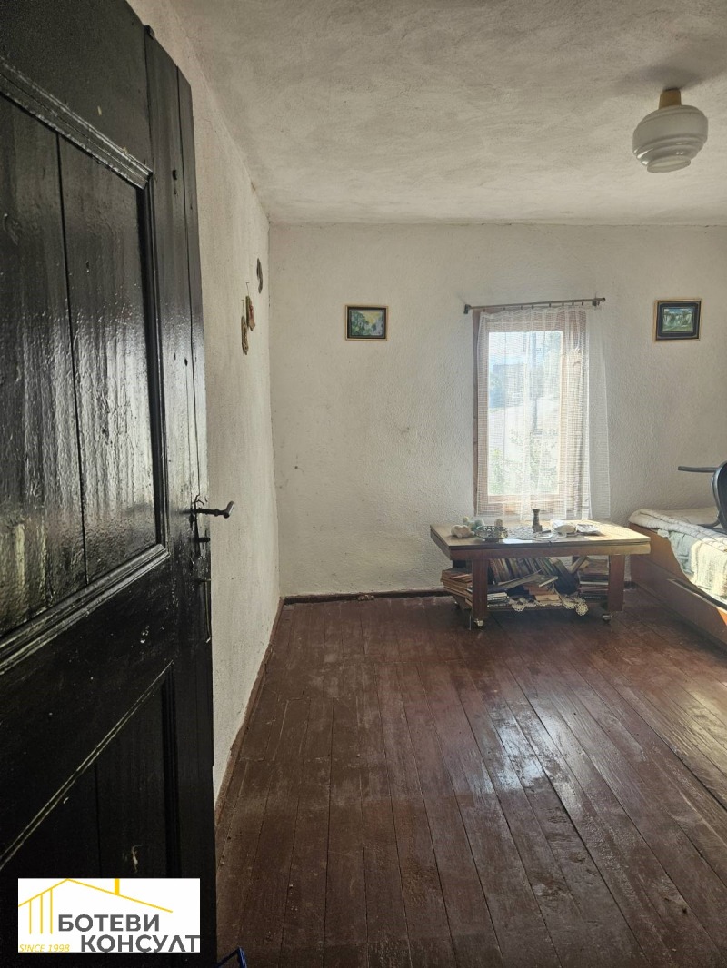 Till salu  Hus region Sofia , Vidrare , 112 kvm | 13592365 - bild [9]