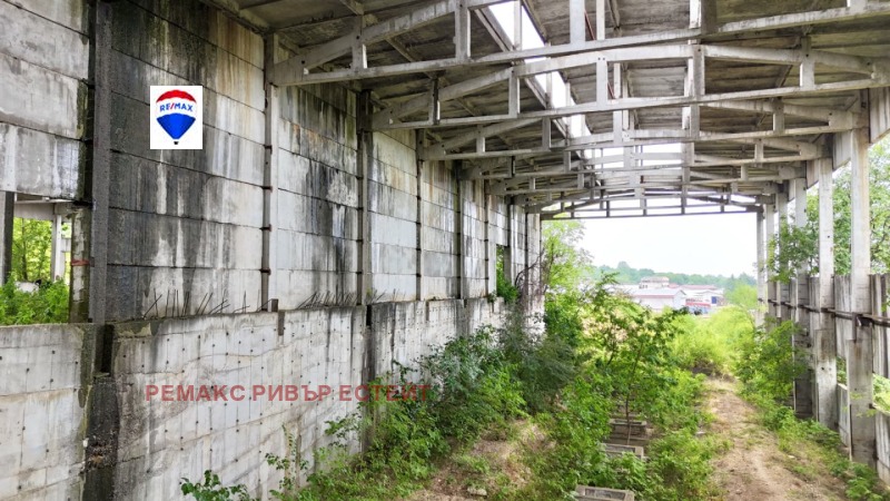 À vendre  Bâtiment industriel région Razgrad , Yuper , 7622 m² | 67098448 - image [10]