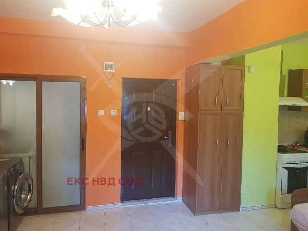 Продава 1-СТАЕН, гр. Пловдив, Център, снимка 2 - Апартаменти - 53103401