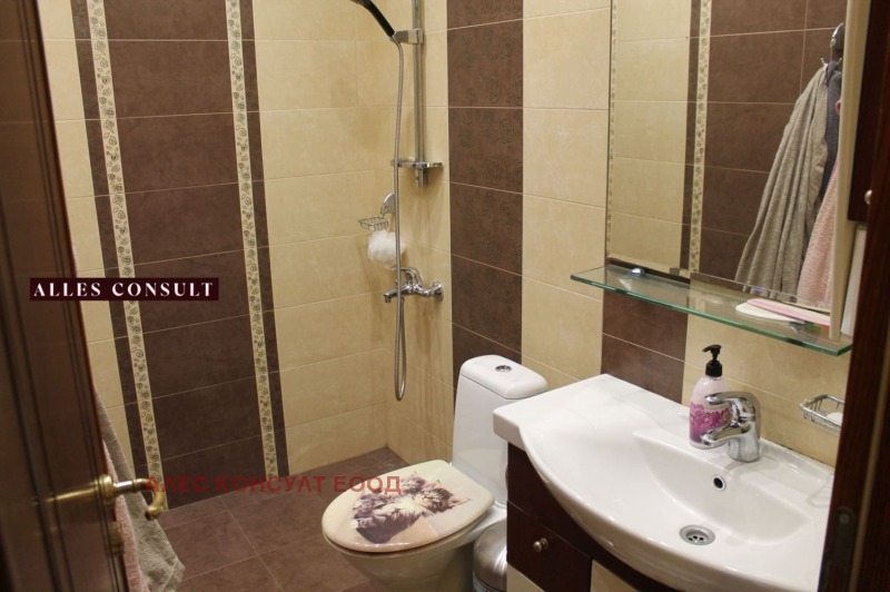 Eladó  2 hálószobás Sofia , Ljulin 8 , 85 négyzetméter | 31757710 - kép [3]