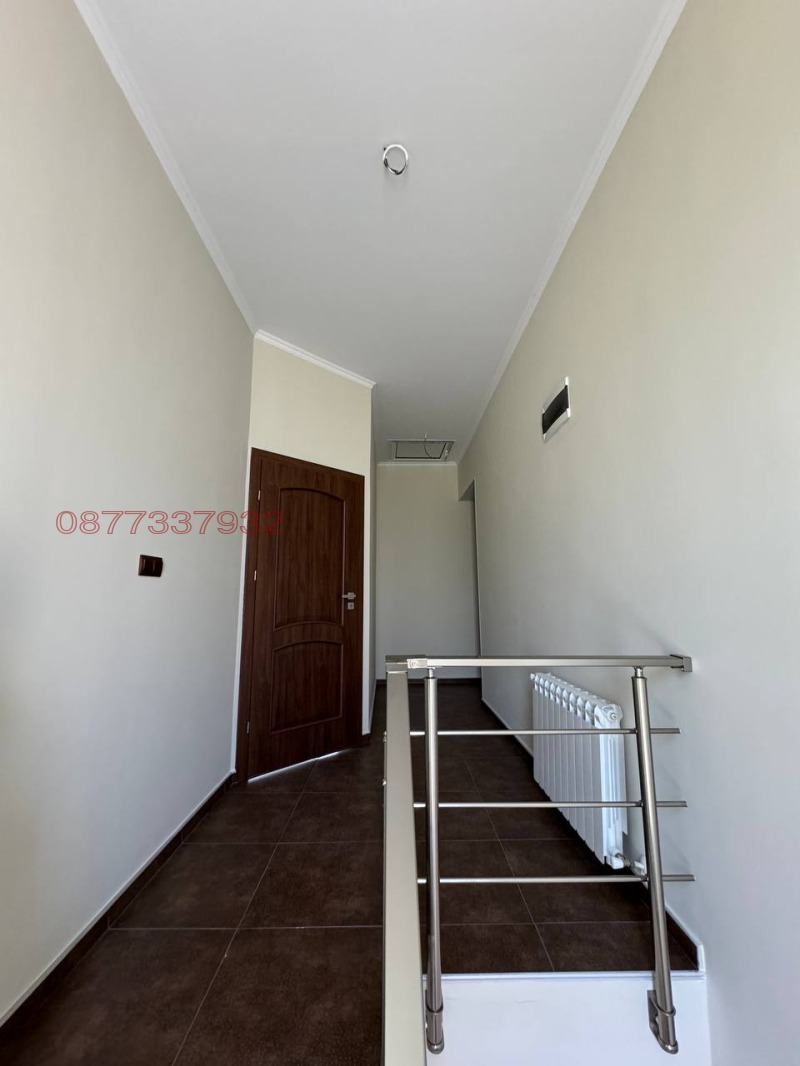 Продава МНОГОСТАЕН, с. Оброчище, област Добрич, снимка 11 - Апартаменти - 52779000