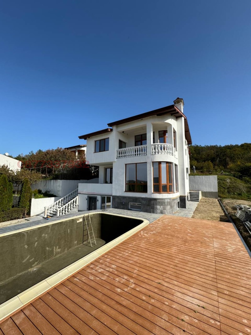 Продава МНОГОСТАЕН, с. Оброчище, област Добрич, снимка 3 - Апартаменти - 52779000