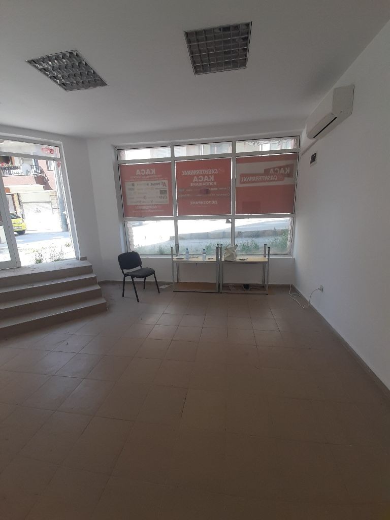 De vânzare  Magazin Varna , Țveten cvartal , 37 mp | 42867366 - imagine [5]