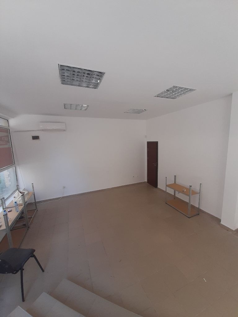 De vânzare  Magazin Varna , Țveten cvartal , 37 mp | 42867366 - imagine [7]