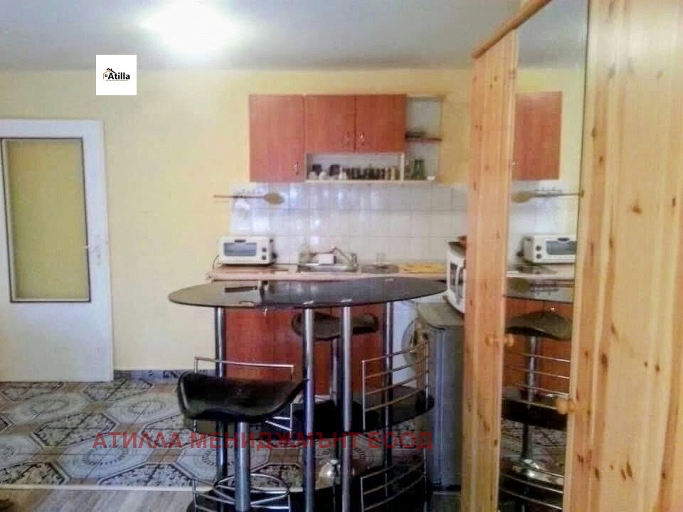 Продава 1-СТАЕН, гр. Пловдив, Съдийски