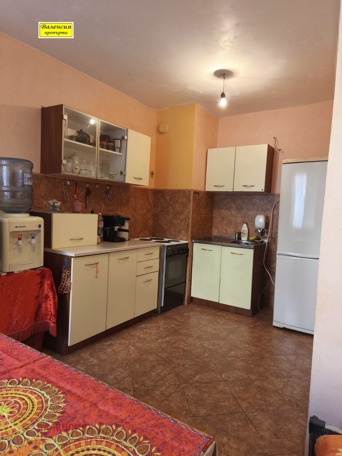 Продава 2-СТАЕН, гр. Враца, Вежен