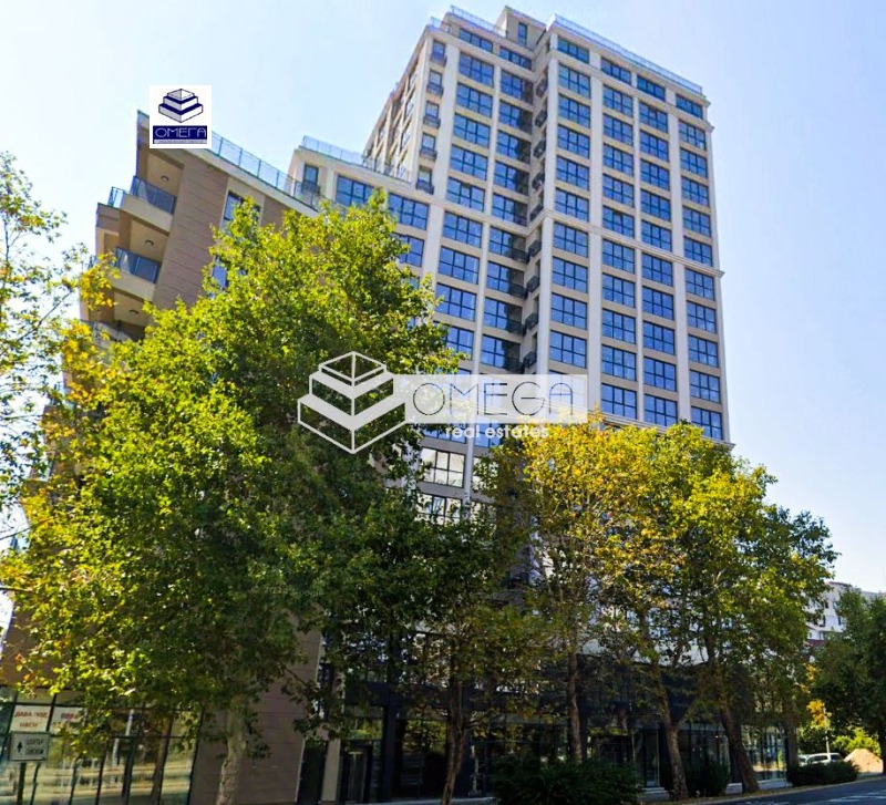 Продава МНОГОСТАЕН в град Бургас, Център - 208 кв.м / 700 000 € » 1 369 081.00 лв., ОМЕГА