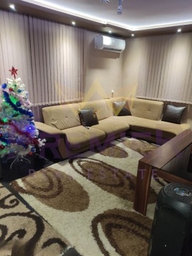ЕТАЖ ОТ КЪЩА, 180 m2