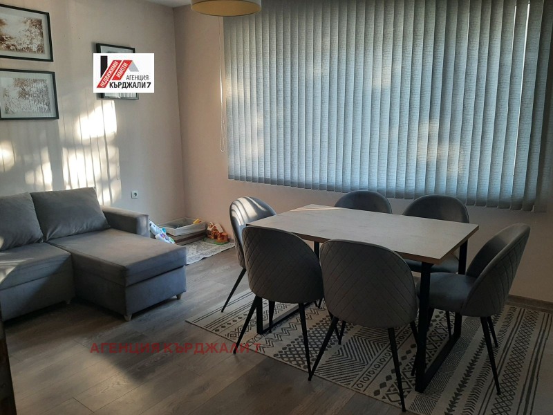 En venta  2 dormitorios Kardzhali , Studen kladenets , 86 metros cuadrados | 17641348 - imagen [8]