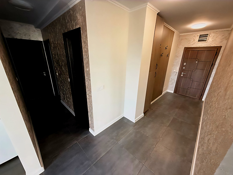 Продава  3-стаен град София , Надежда 2 , 107 кв.м | 45348578 - изображение [12]